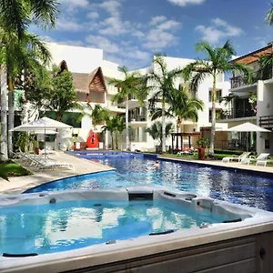 Luxurious & Central In Playa Steps From The Beach Apartamento